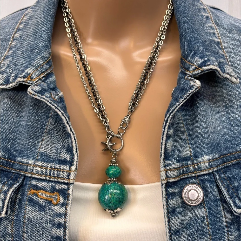 Chrysocolla Turquoise Blue Silver Tone Necklace with Larg Intricate Pendant - Picture 9 of 16